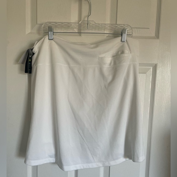 NWT Nike Women's Golf White Golf Skort with Pockets - Picture 5 of 5